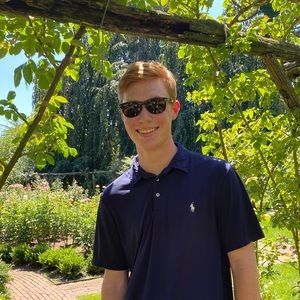 Meet your Posher, Brady